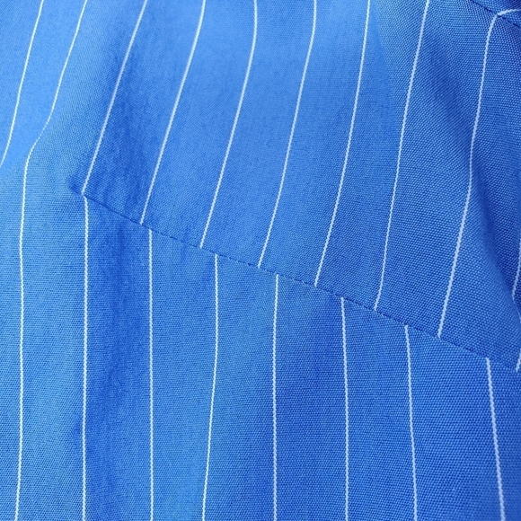 EXPRESS Blue and White PINSTRIPE BUTTON DOWN BLOUSE Women Size 9/10 - Picture 9 of 16